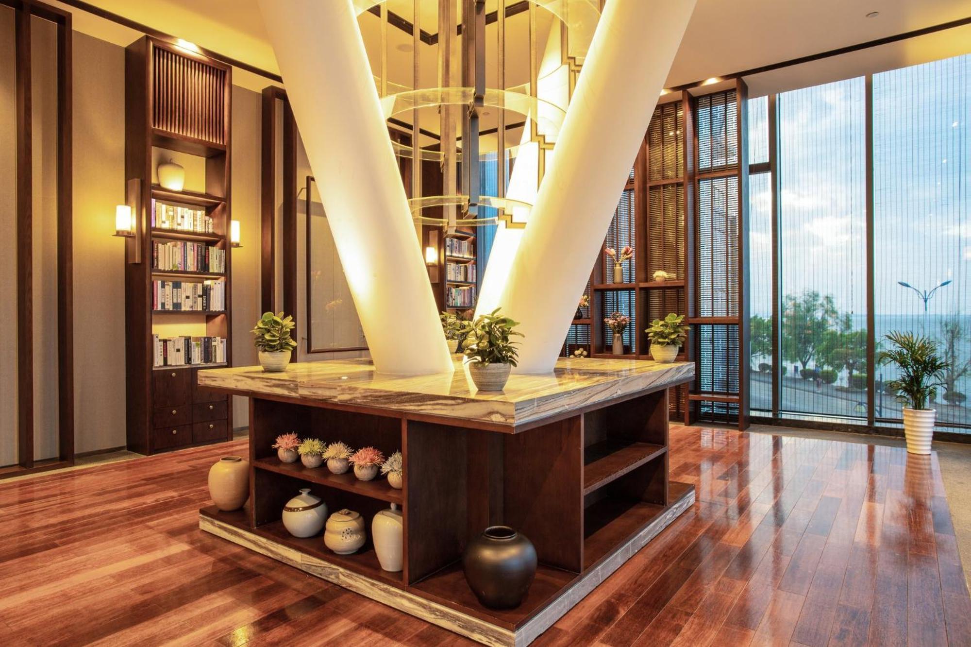 Hotel Indigo Dali Erhai By Ihg 외부 사진